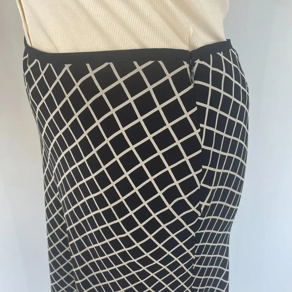 Jones New York Skirt Size 14 Navy White Windowpane Minimal Chiffon Flowy Office